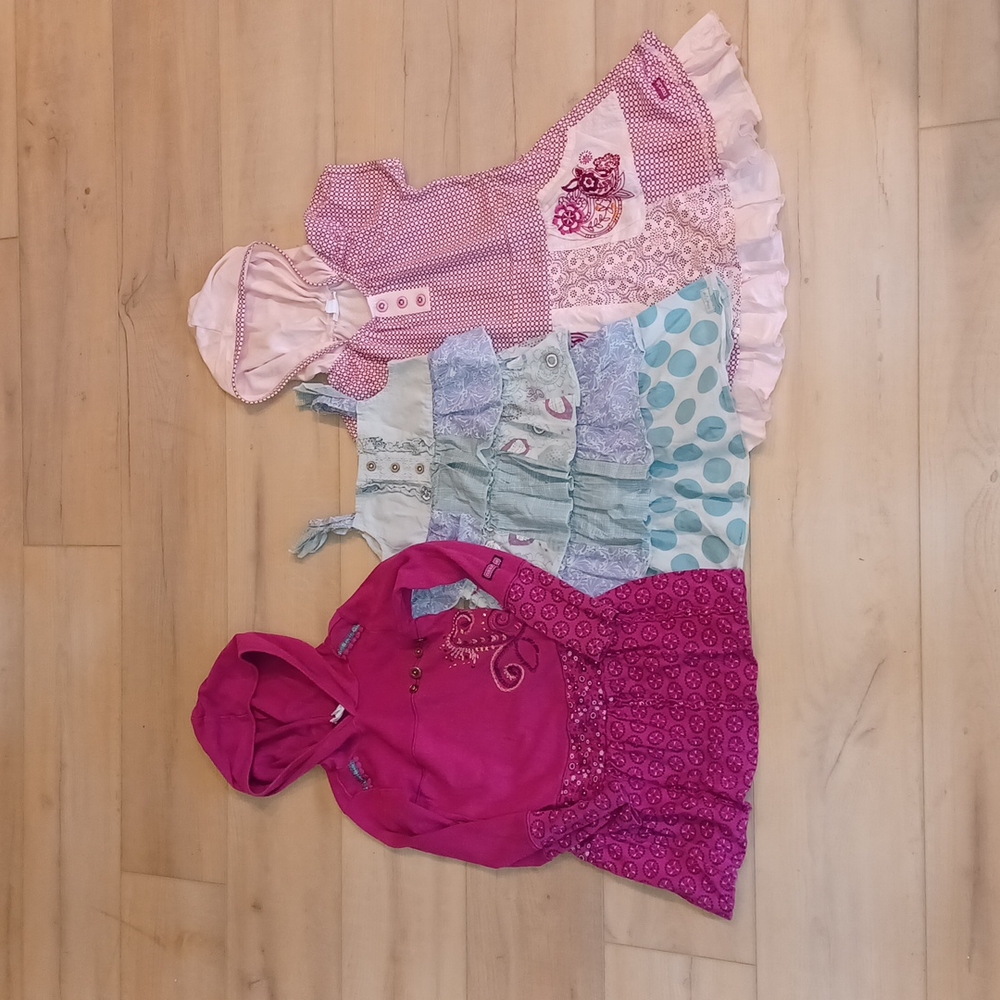 Naartjie dresses in great condition.